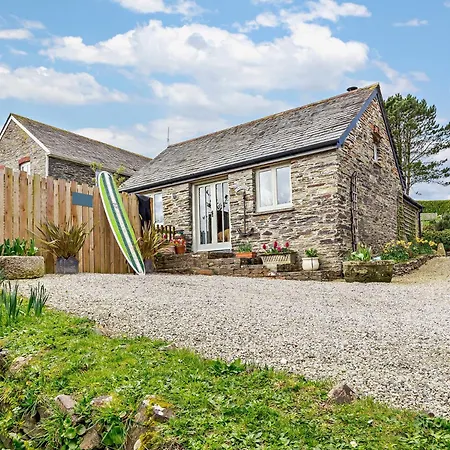 2 Bed In Theli * Padstow
